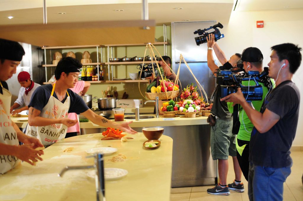 quay-phim-gioi-thieu-doanh-nghiep-2